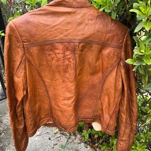 Amazing leather coat